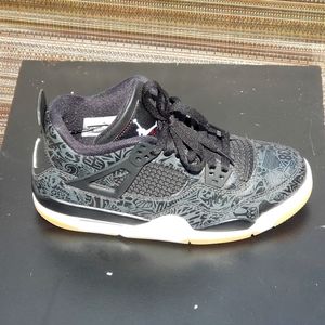 Kids Shoes size 5.5y